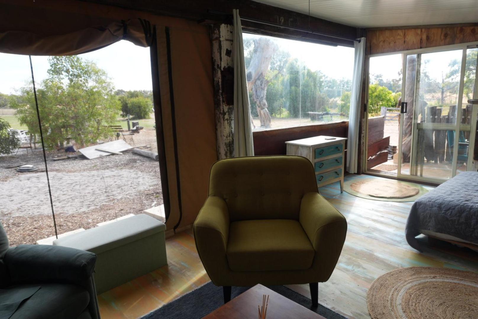 Silversprings Spa Retreat Pet Friendly Cottages And Glampings Metricup Eksteriør bilde