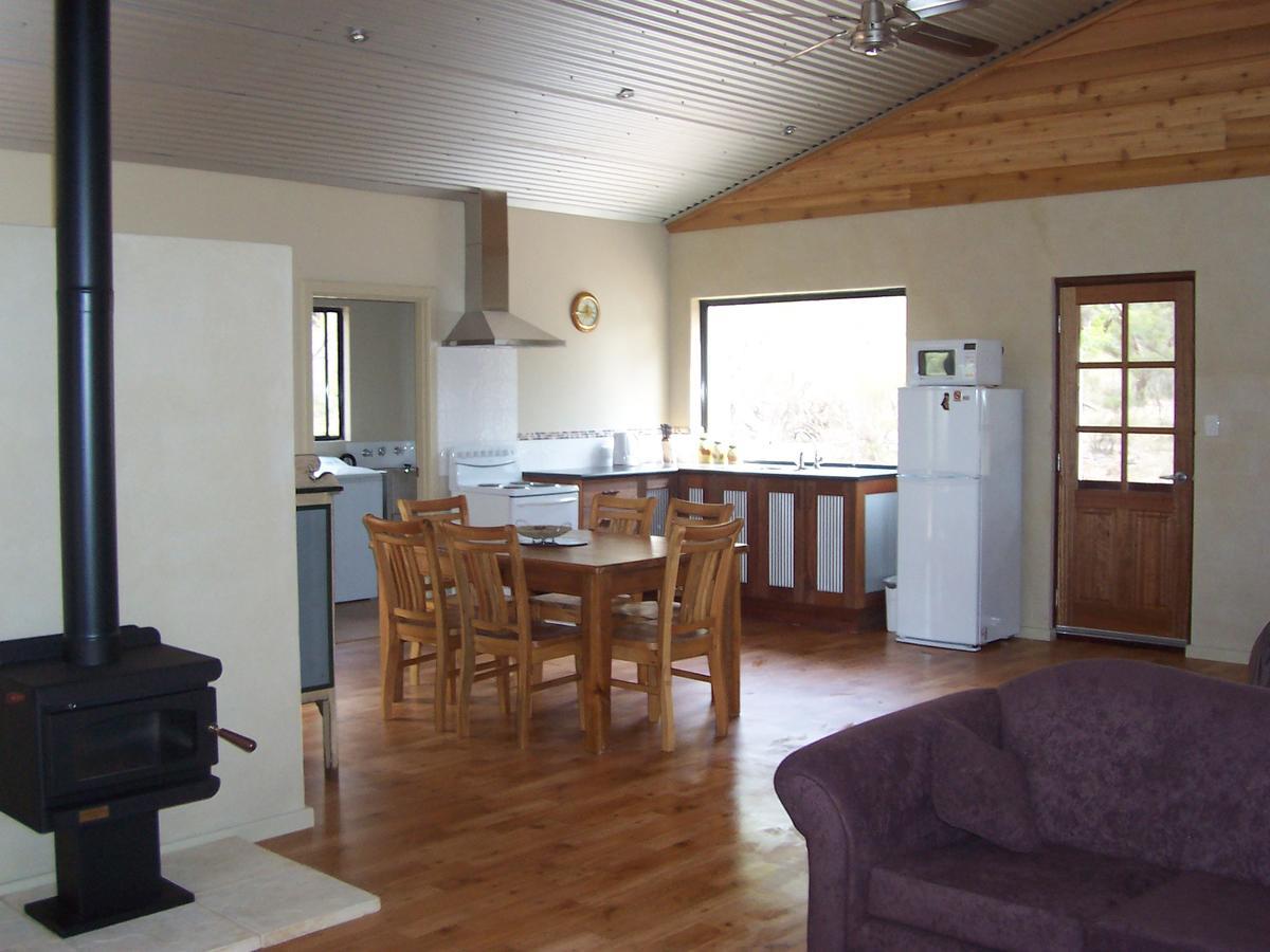Silversprings Spa Retreat Pet Friendly Cottages And Glampings Metricup Eksteriør bilde
